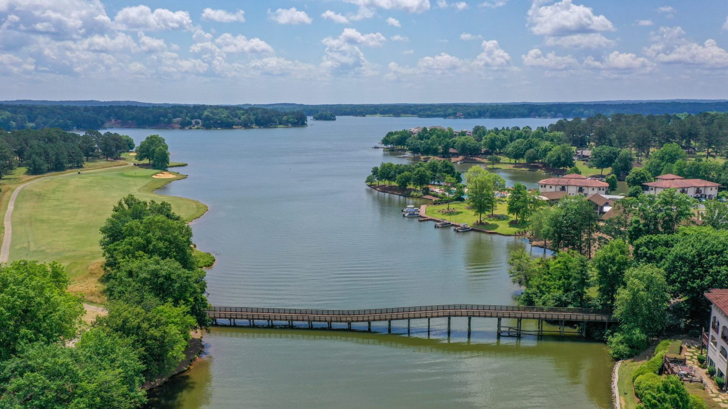 lake oconee golf community real estate
